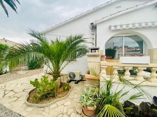 Casa 7 Montseny Villa Empuriabrava
